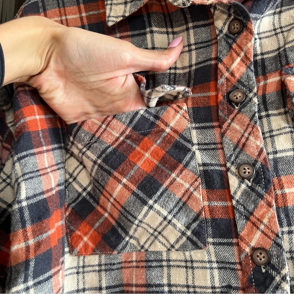 Arizona Jean Company Orange Cream Plaid Button-Up Flannel